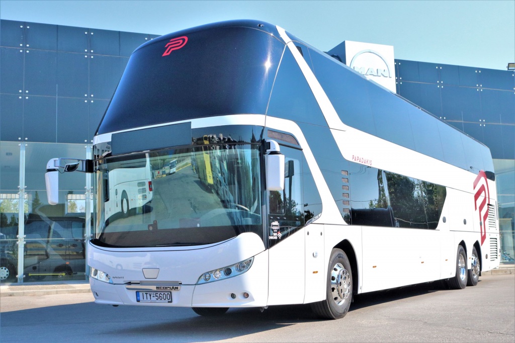 Неоплан автобус. Неоплан автобус 2020. Автобусы Неоплан 2021. Автобус Neoplan Skyliner. Neoplan Neoplan.